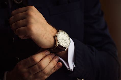 time keeping with class 8 great men s watches for any style izzyweb