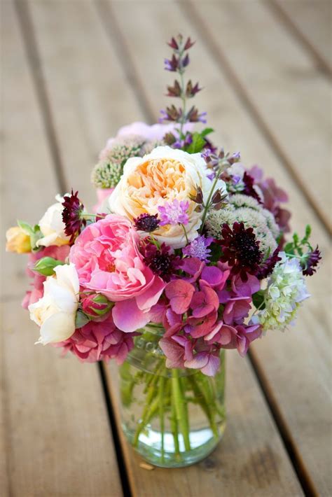 easy flower arrangement ideas