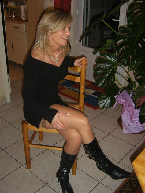 milf in boots and stockings imgur
