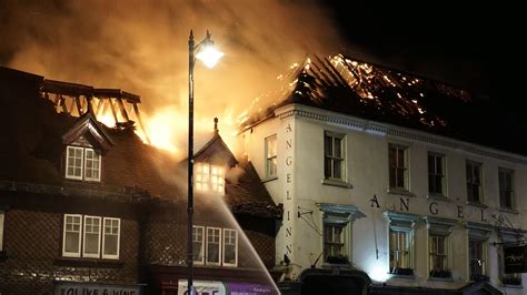 Midhurst Fire Flames Engulf 400 Year Old Hotel Housing Ukrainian