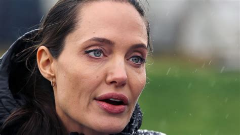 Angelina Jolie Criticizes U S Response To Refugees As Politics Of Fear