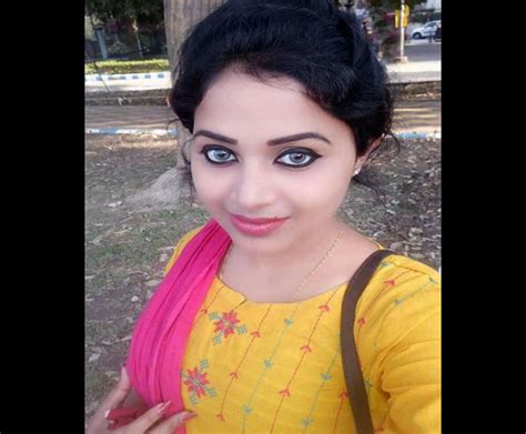 Tamil Chennai Girl Ramidha Moopanar Mobile Number