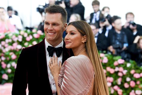 tom brady and gisele bündchen first met on a blind date article