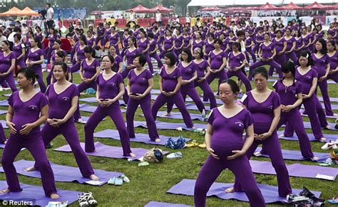 this is chukwudi iwuchukwu s blog 505 pregnant women attend world s largest prenatal class