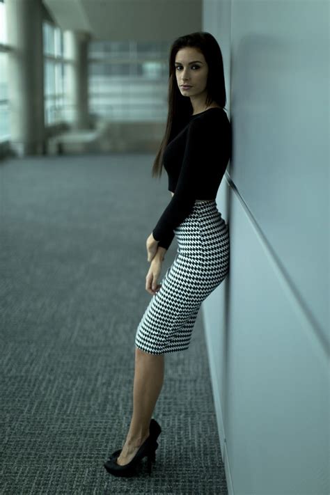 sexy girls in office outfit photobucketweb