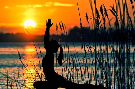 lake reed sunset  photo  pixabay