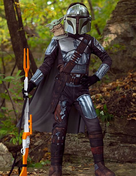 female armor mandalorian cosplay mandalorian armor mandalorian costume
