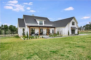sq ft ranch home plans