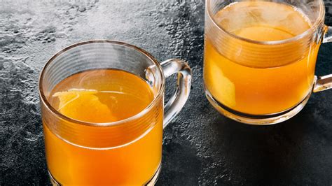 Hot Whiskey Is The Only Acceptable Warm Cocktail Period Bon Appétit