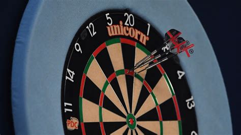 top  players  treated   darts participants    time