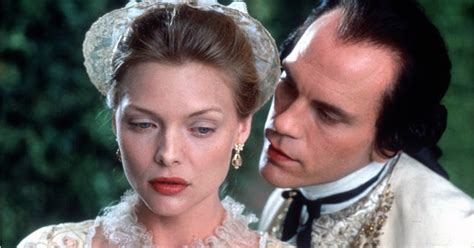 sophie and anna s blog uma thurman and michelle pfeiffer in dangerous liaisons