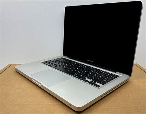 laptop apple macbook pro    generacji gb gb ssd  mid  klasa