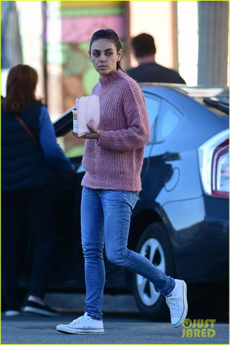 Full Sized Photo Of Mila Kunis Picks Up Her Morning Coffee In La 10