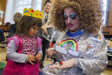 Photos The Brooklyn Public Library S Drag Queen Story Hour National