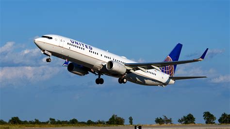 united airlines expand service  holds connecting flights