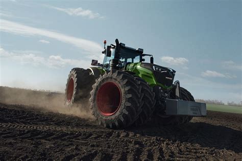 traktor fendt  vario fahrbericht bilder autobildde