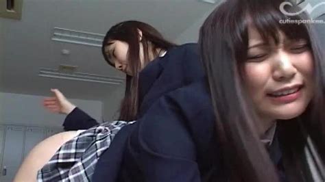 japanese roommates have lesbian fun porn videos