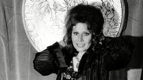 ann wedgeworth ‘three s company actress dies at 83