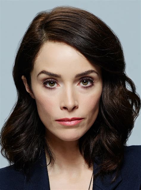 exclusive interview with abigail spencer of nbc s timeless chitchatmom