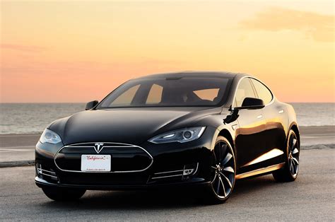 tesla announces infinite mile warranty  model  ev drive unit autoblog