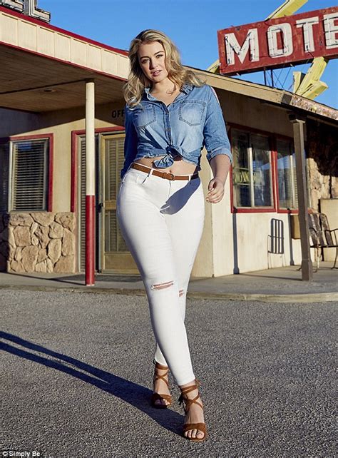 iskra lawrence displays curves in simply be denim campaign daily mail