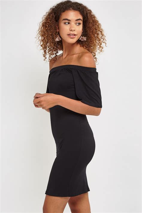 black  shoulder bodycon dress