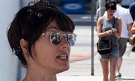 Game Of Thrones Lena Headey Shows Off Her Lithe Limbs In