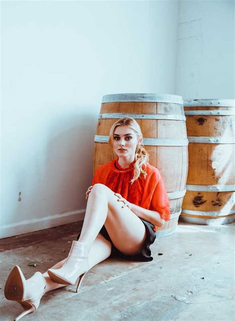 49 meg donnelly hot pictures will drive you crazy for her