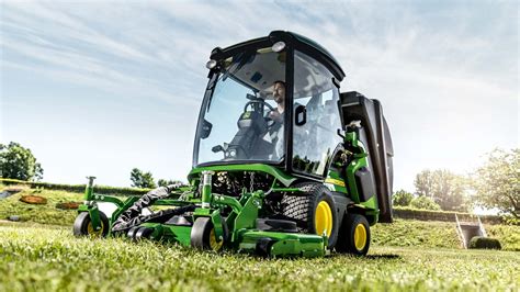 commercial lawn mowers grounds care john deere uk