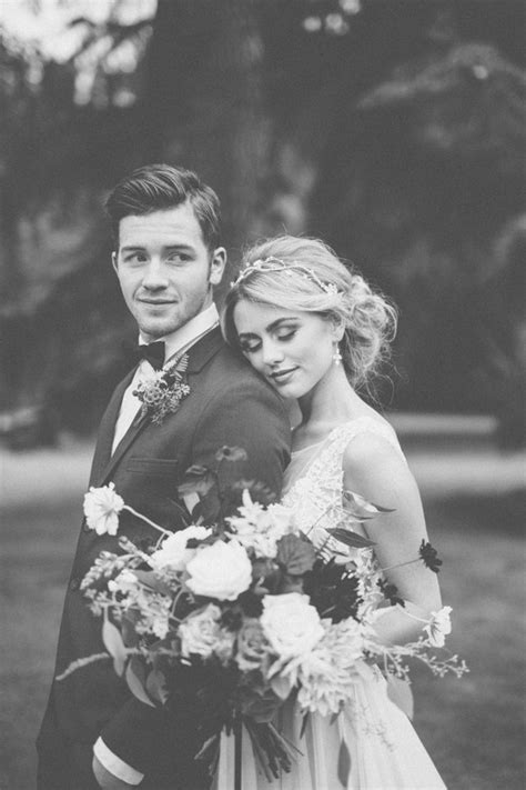 20 Romantic Bride And Groom Wedding Photo Ideas Page 2