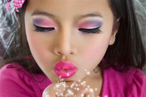 At What Age Is It Ok For Girls To Wear Make Up Global Women Connected