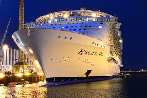 interesting facts   worlds largest cruise ship harmony   seas