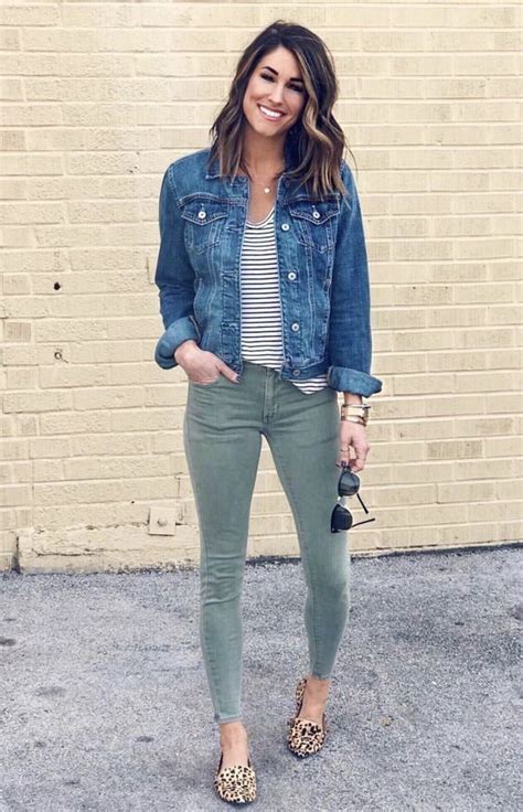 Striped Top Military Green Pants Leopard Shoes With A