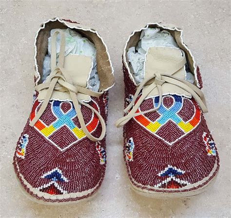 New Womens Sz 10 Cut Beaded Heart Des Buckskin Native American Indian