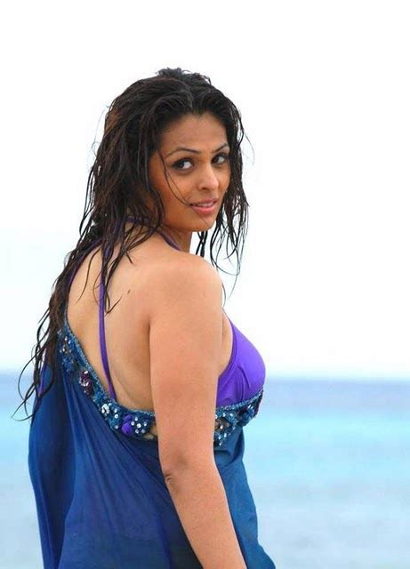 indian actress bollywood actress anjana suhani hot backless dress