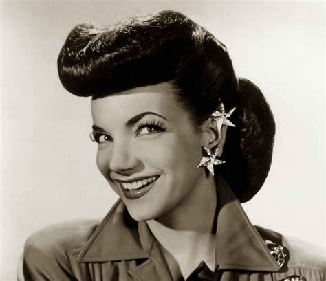 1940s Hairstyles Memorable Pompadours 1940s Hairstyles Vintage