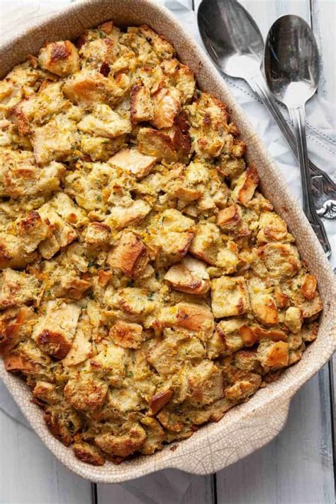 The Best Traditional Thanksgiving Classic Stuffing Recipe