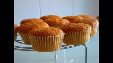 receta básica de cupcakes como hacer bizcocho para cupcakes fácil