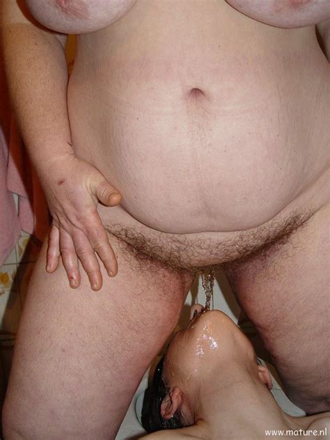 mature granny piss watersport picture 4 uploaded by