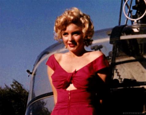 marylin monroe s find and share on giphy