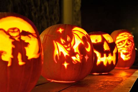 carve pumpkins  halloween