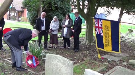 dick caselton remembrance 31 december 2018 laying of wreath youtube