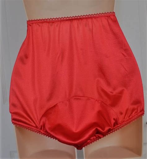 red nylon tricot panties with very large mushroom double nylon gusset
