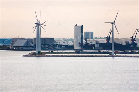 middelgrunden offshore wind farm  copenhagen stock photo  vvoennyy