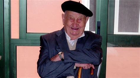 man lives to 107 by only drinking red wine europe news the independent