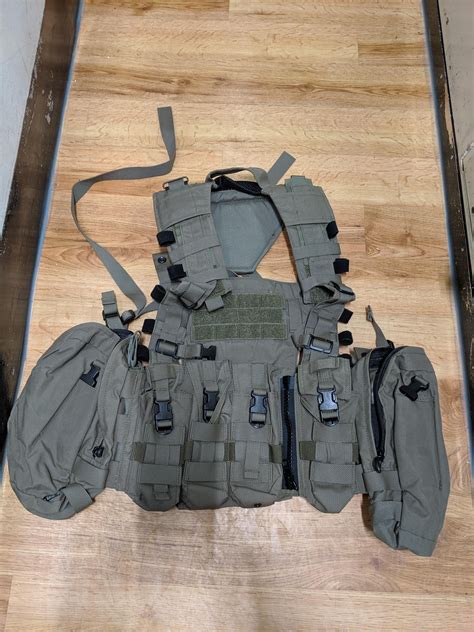 crye avs chest rig  padded yoke initial impressions rqualitytacticalgear