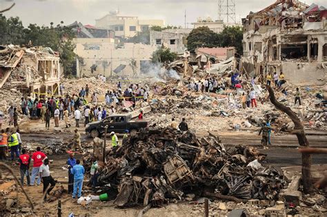 mogadishu truck bombings  deadliest attack  decades   york