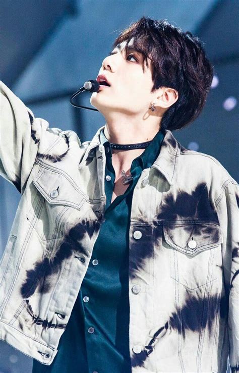 Just 12 Times Bts S Jungkook Was Unbearably Hot In A