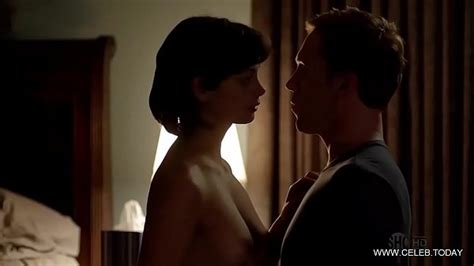 deadpool s morena baccarin showing her boobs topless homeland s1 compilation xvideos