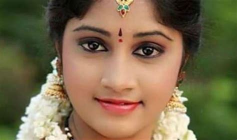 telugu serial pavithra bandham actress naga jhansi